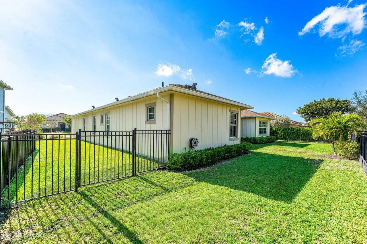 940 Hookline Circle, Loxahatchee, FL 33470 Photo