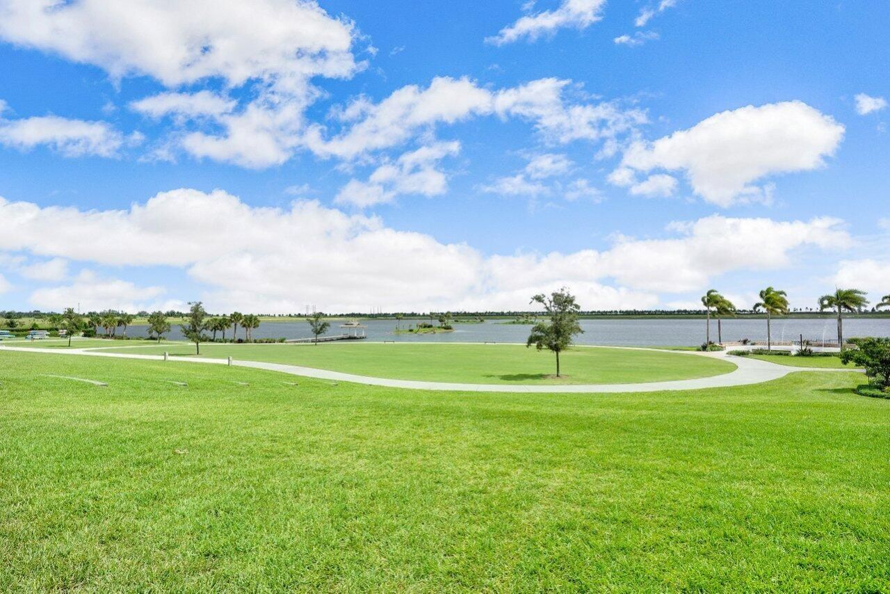 940 Hookline Circle, Loxahatchee, FL 33470 Photo