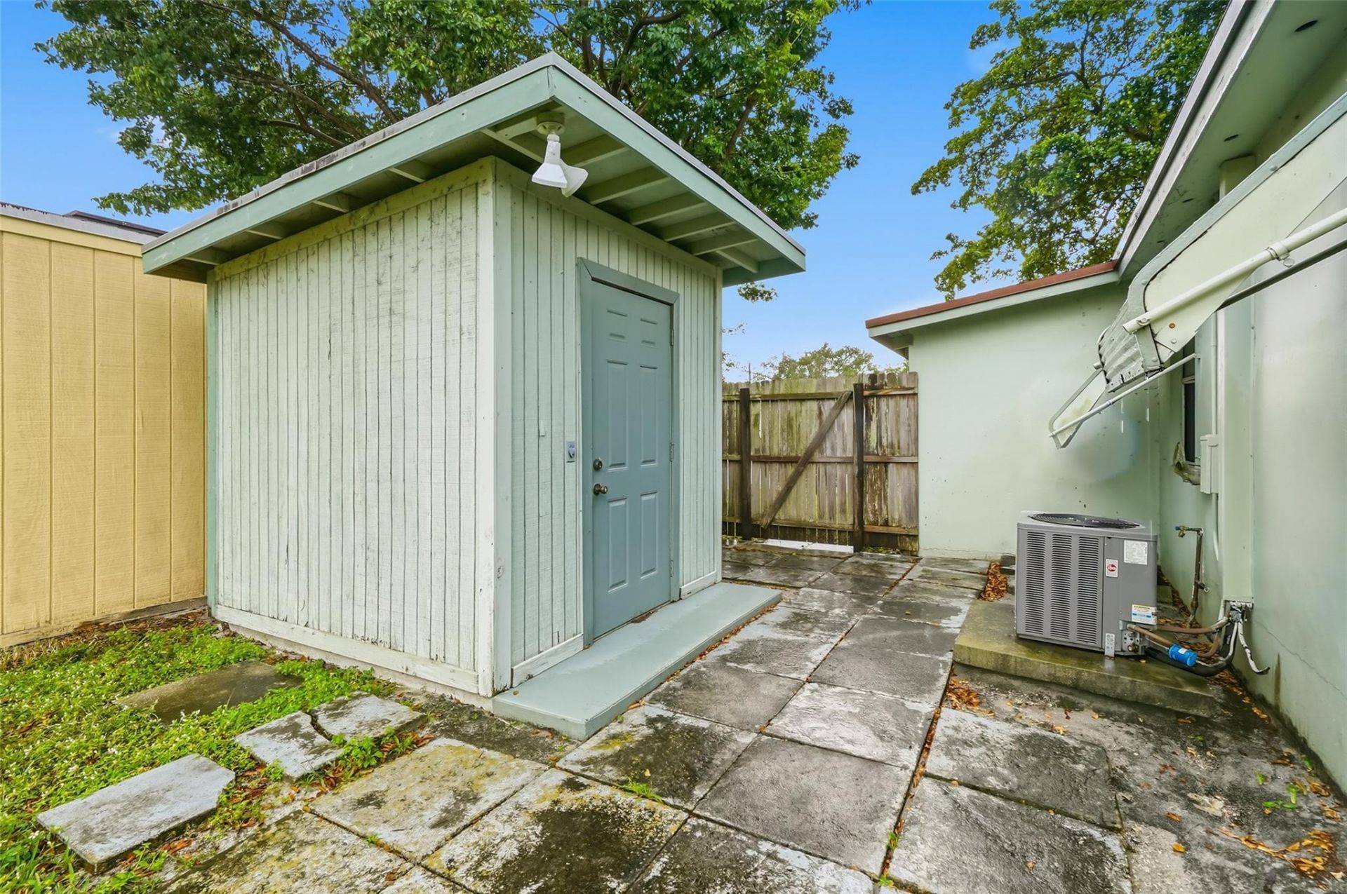 5711 SW 37th Court, Davie, FL 33314 Photo