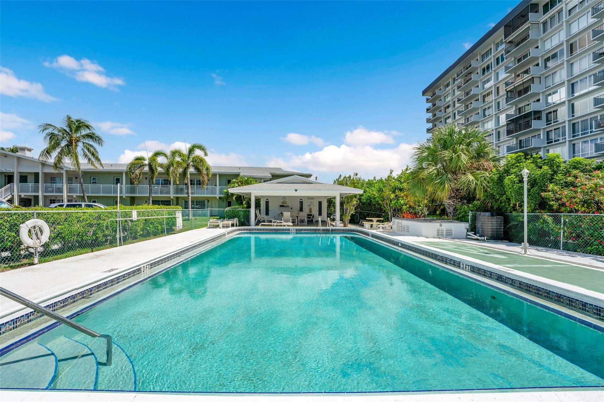 931 SE 9, Unit 17, Pompano Beach, FL 33060 Photo