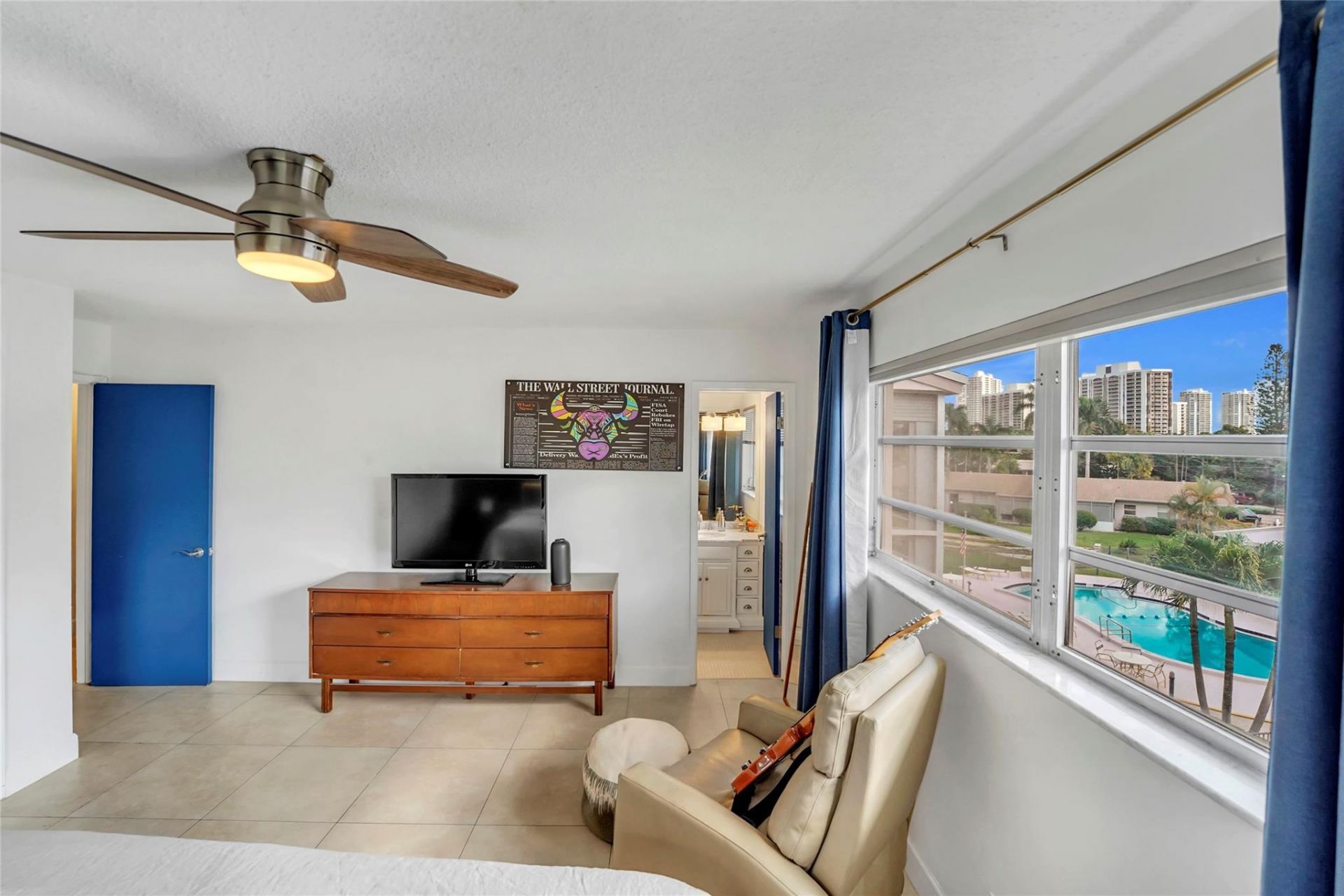 700 Layne Boulevard, Unit 301, Hallandale Beach, FL 33009 Photo