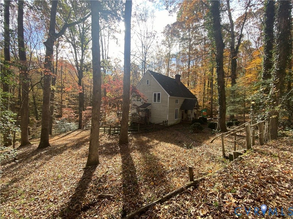 2642 New Timber Way Powhatan, VA 23139