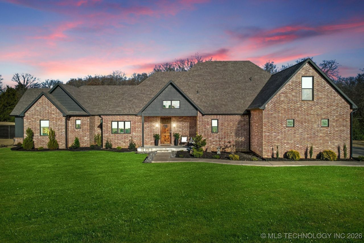 4861 W 77th Court S, Tulsa, OK 74132 Main Photo