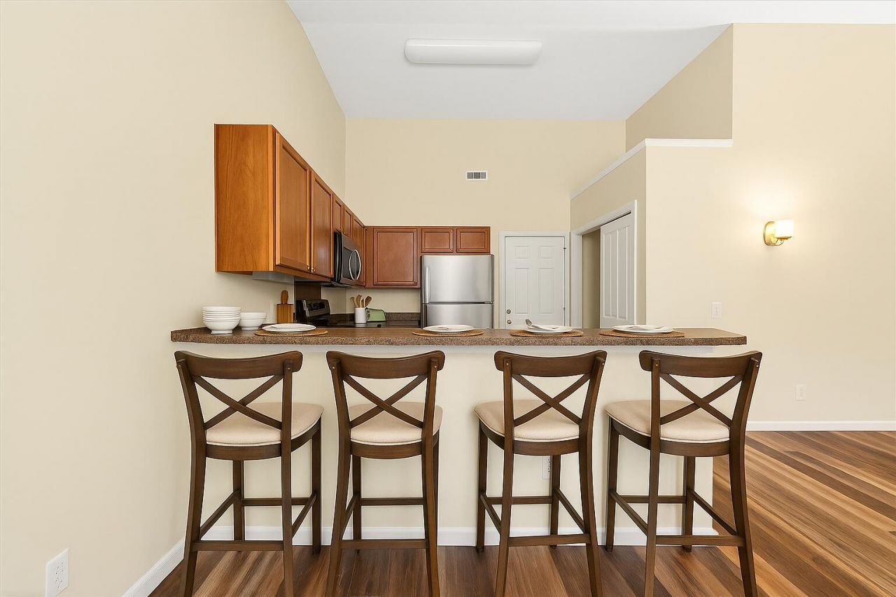 9711 Stockport Circle Photo 13