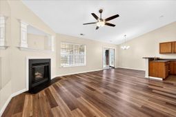 9711 Stockport Circle photo 4