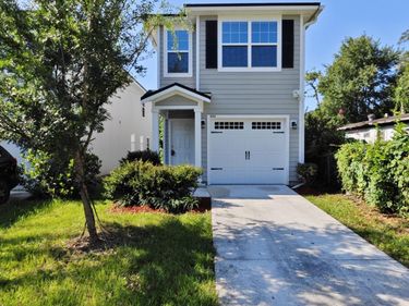 8584 HARE Avenue, Jacksonville, FL 32211