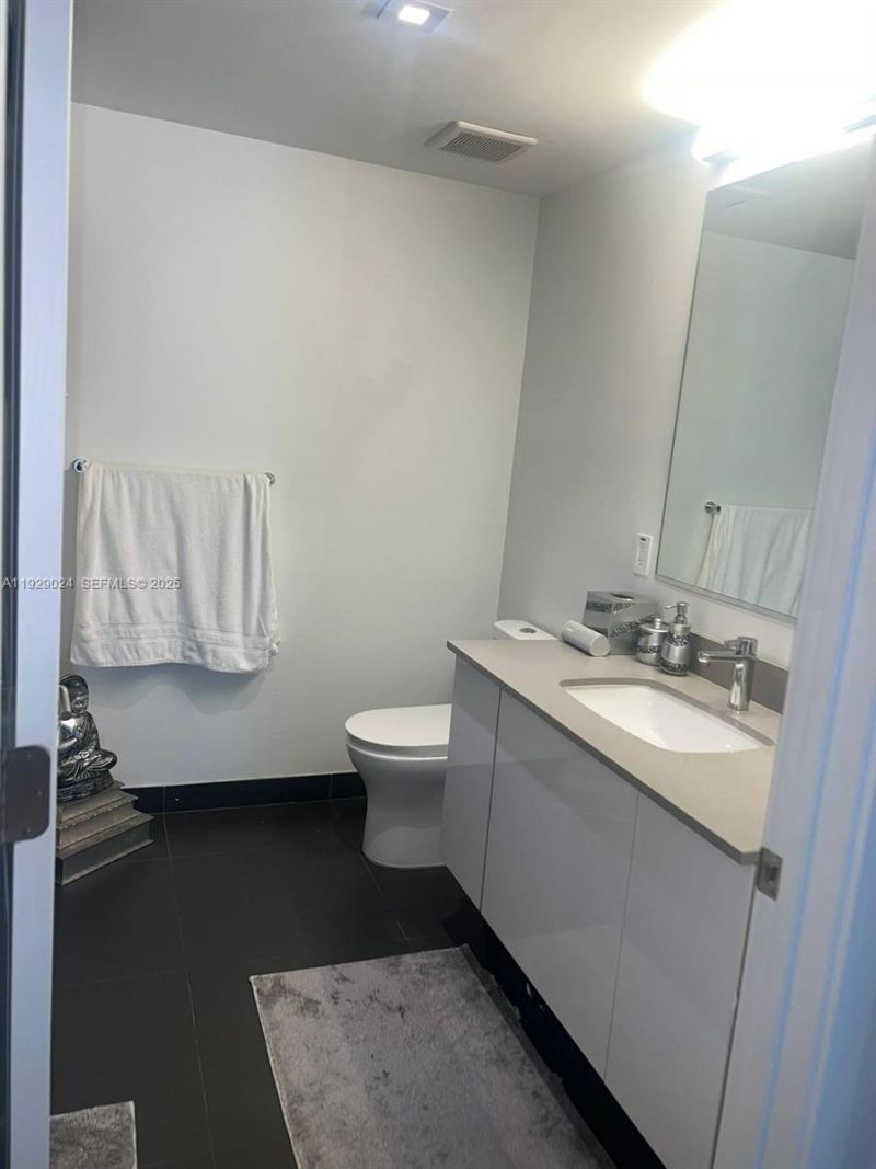 1600 NE 1st Ave, Unit 3012, Miami, FL 33132 Photo