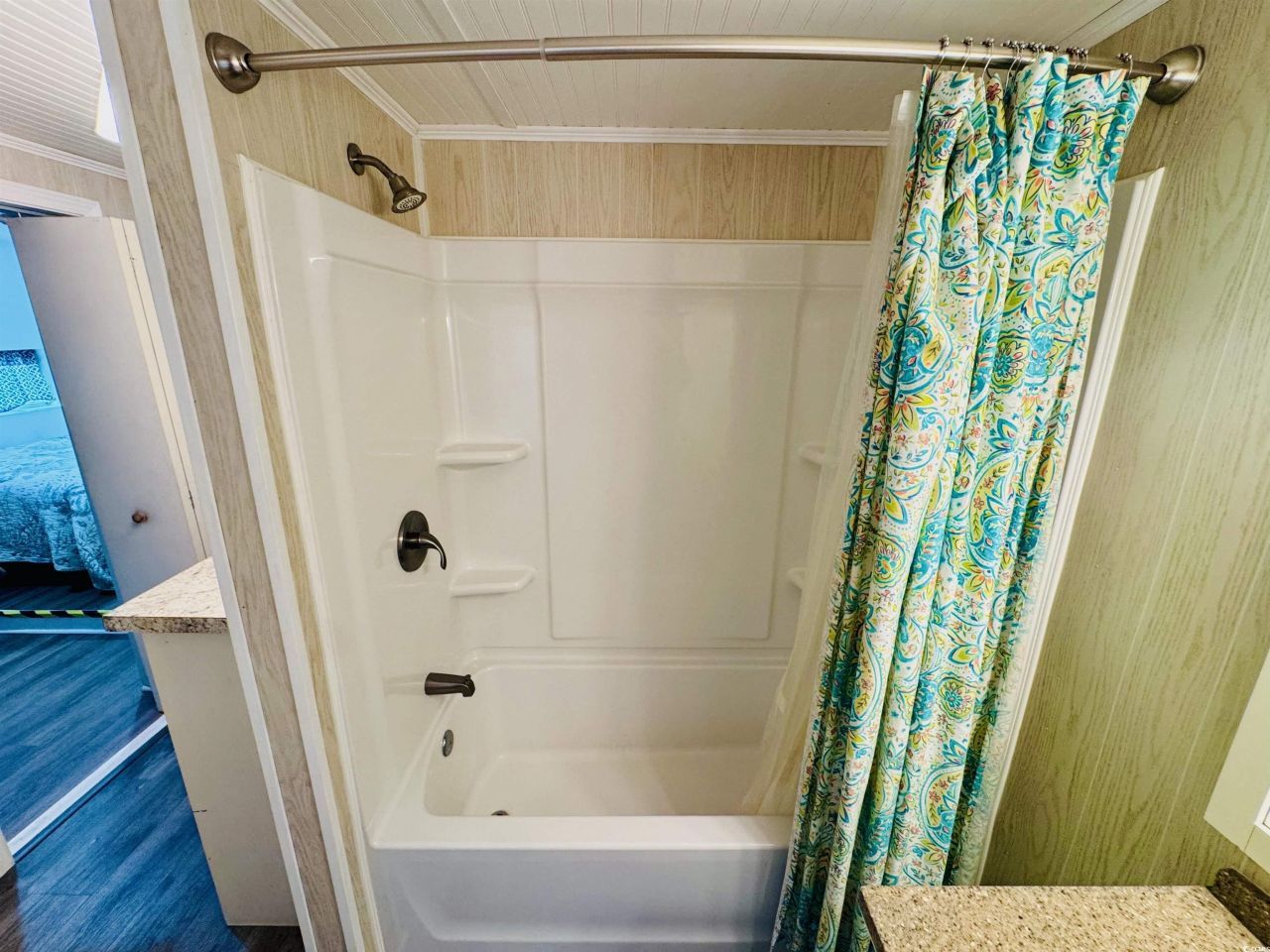 6001 - 5718 S Kings Hwy. Photo 19