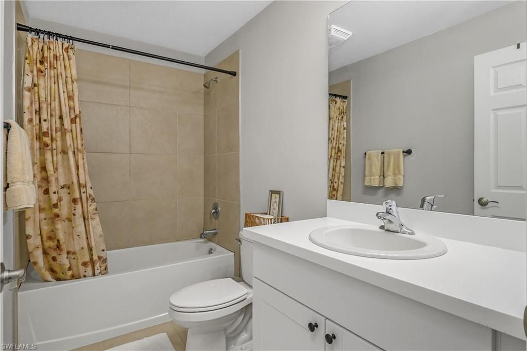 15436 Wildflower Cir, Naples, FL 34119 Photo