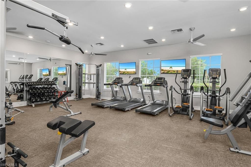 15436 Wildflower Cir, Naples, FL 34119 Photo