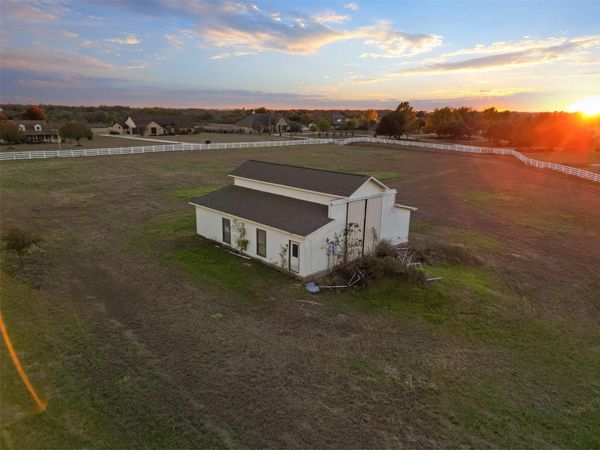 233 Courtnees WAY, Georgetown, TX 78626