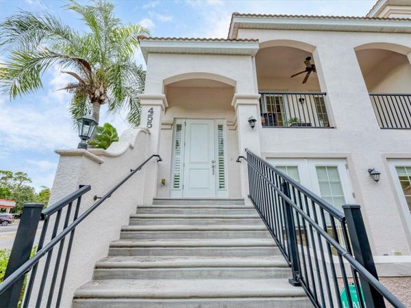 455 NOKOMIS AVENUE S, Unit 455, VENICE, FL 34285