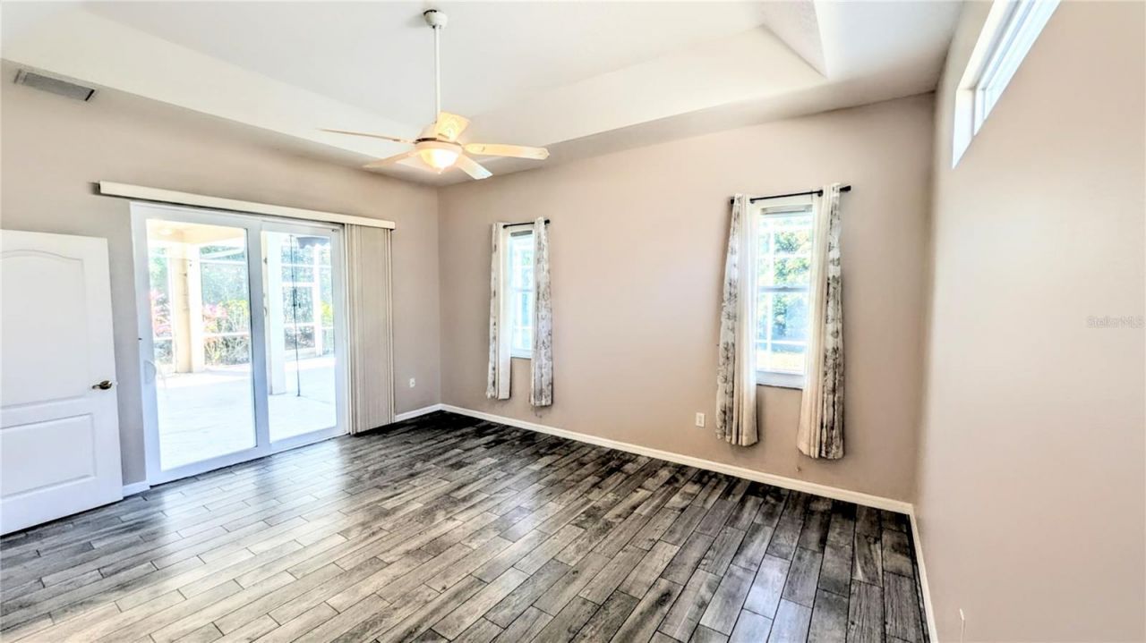 6826 Winslow Street, Sarasota, FL 34243 Photo