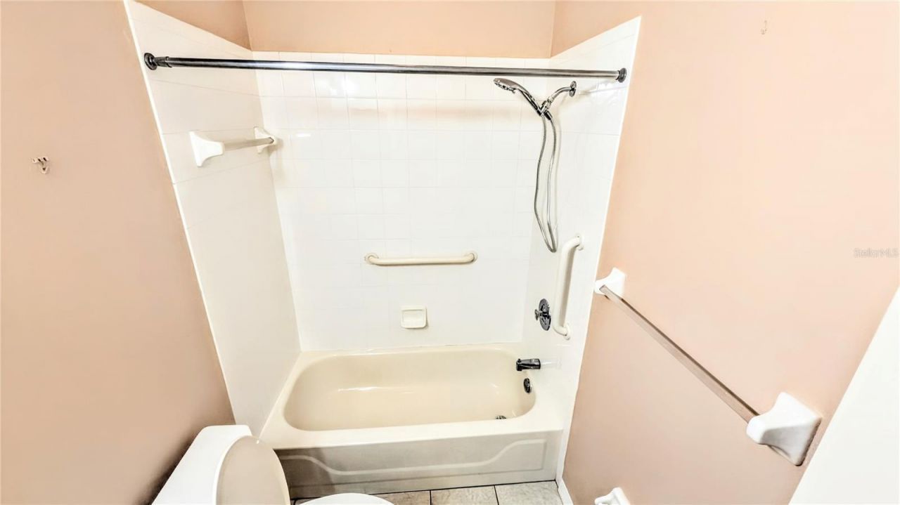 6826 Winslow Street, Sarasota, FL 34243 Photo