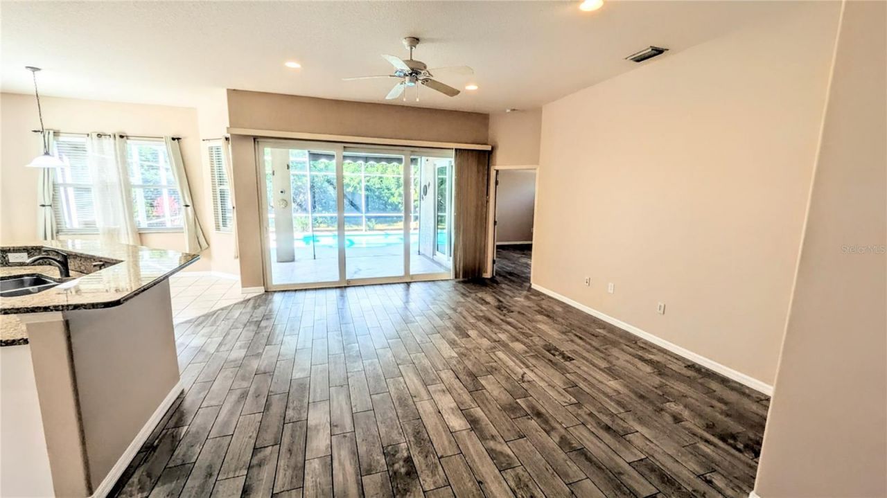 6826 Winslow Street, Sarasota, FL 34243 Photo