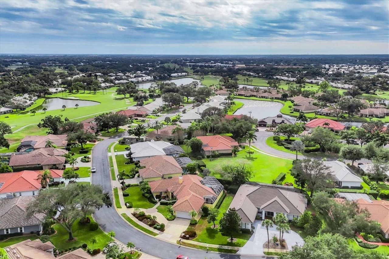 823 Carnoustie Drive, Venice, FL 34293 Photo