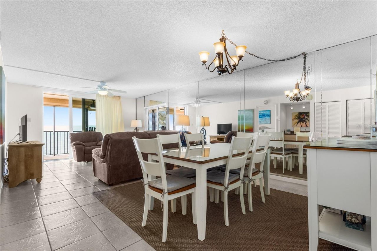 20040 Gulf Boulevard, Unit 605, Indian Shores, FL 33785 Photo