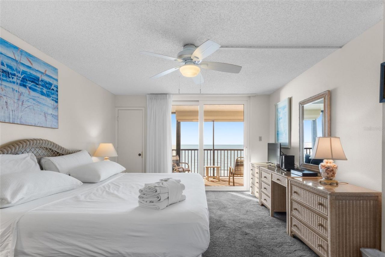 20040 Gulf Boulevard, Unit 605, Indian Shores, FL 33785 Photo