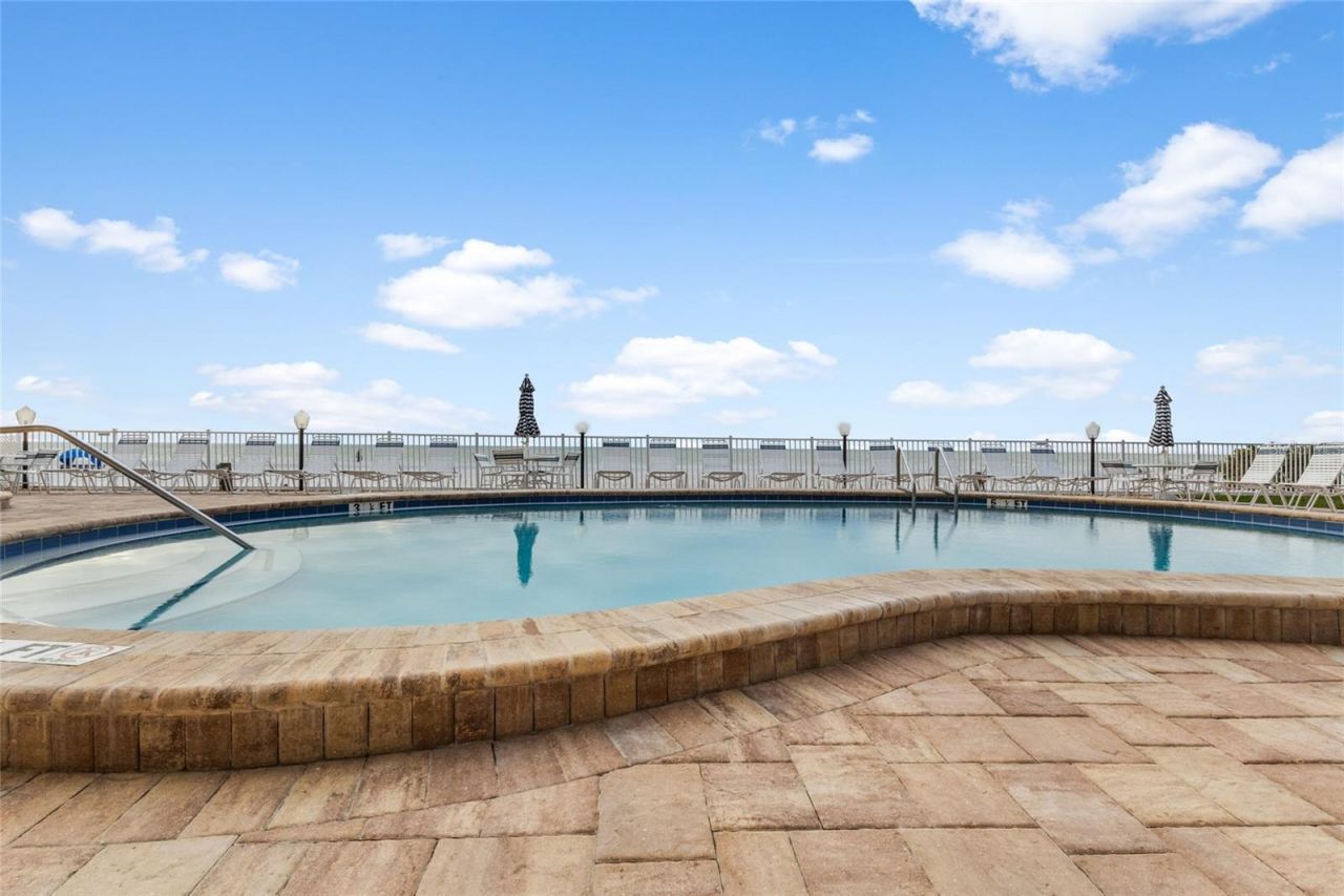 20040 Gulf Boulevard, Unit 605, Indian Shores, FL 33785 Photo