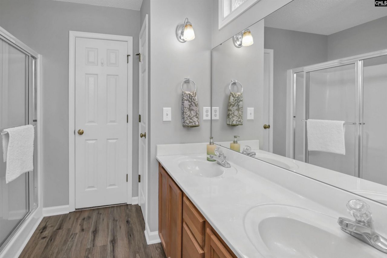 500 Garden Arbor Lane Photo 14