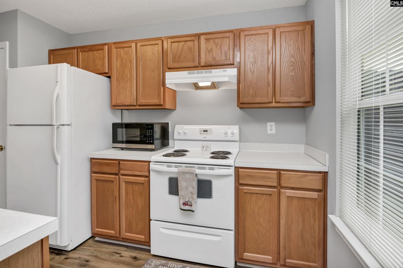 500 Garden Arbor Lane Photo 4