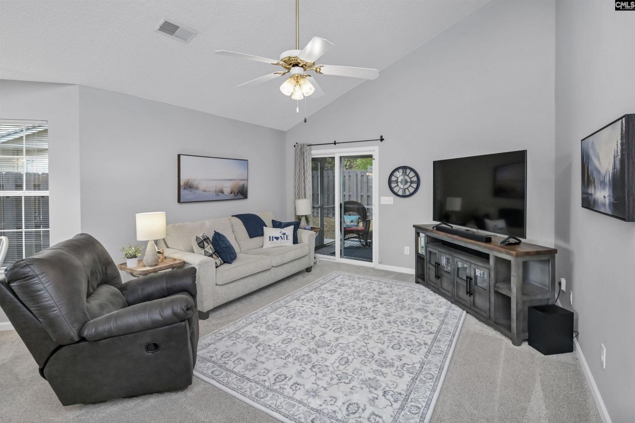 500 Garden Arbor Lane Photo 8