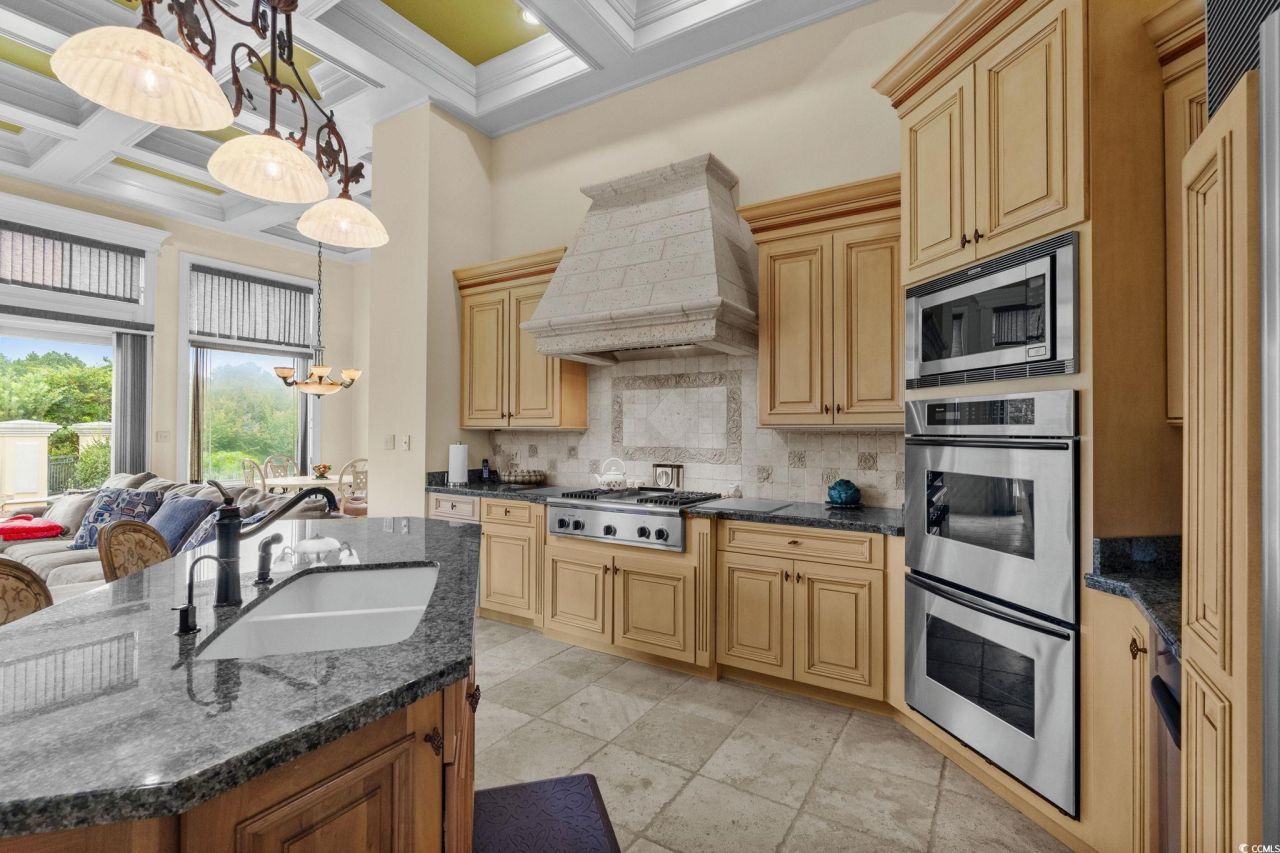 8747 Monaco Circle Photo 13