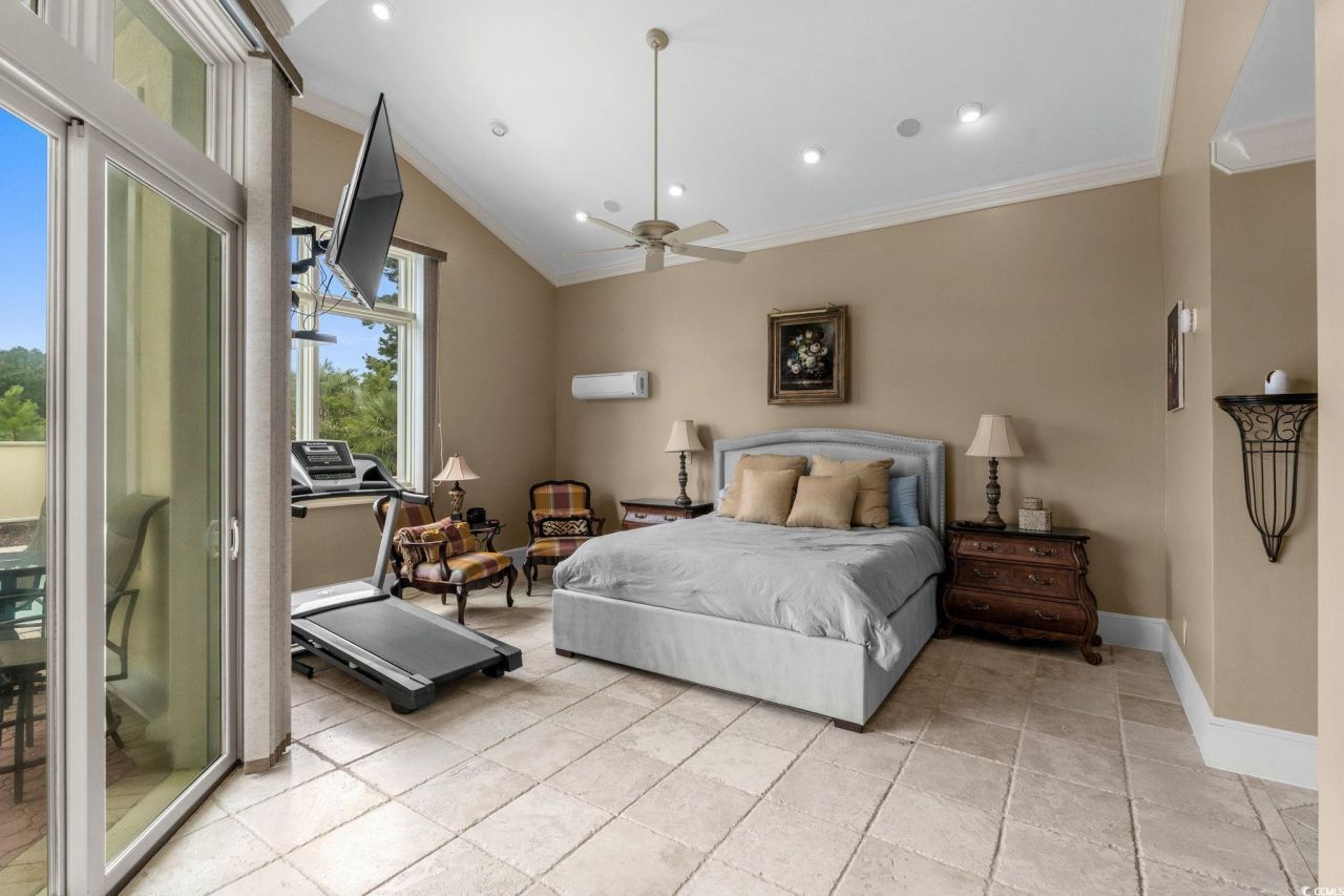 8747 Monaco Circle Photo 18