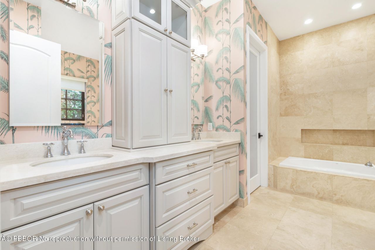 216 Summa Street, West Palm Beach, FL 33405 Photo