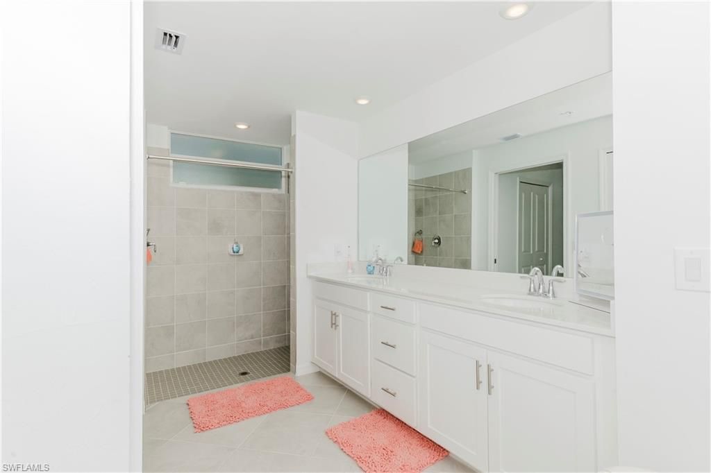 5467 Double Eagle Cir, Unit 3216, Ave Maria, FL 34142 Photo