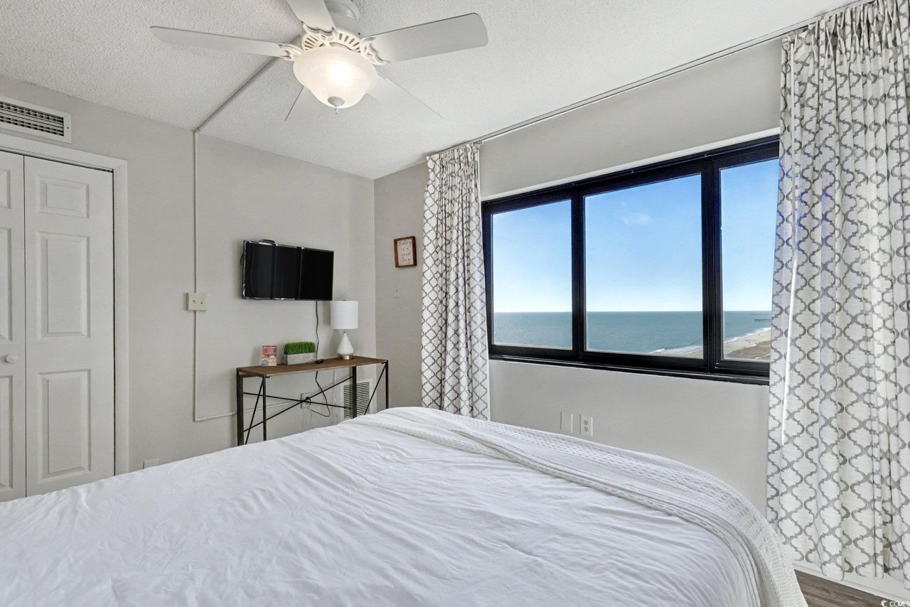 2500 N Ocean Blvd. Photo 23