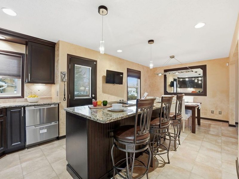 2840 Manola Drive, Columbus, OH 43209 Photo 10