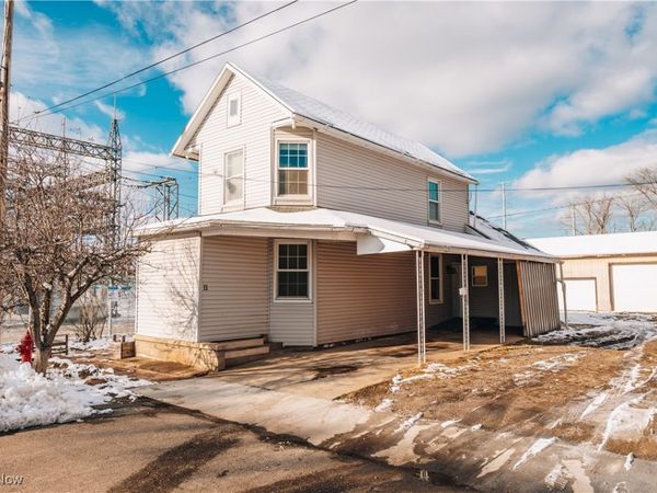 11 Sherman Street, Dennison, OH 44621