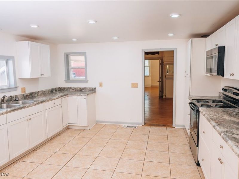 11 Sherman Street, Dennison, OH 44621 Photo 2