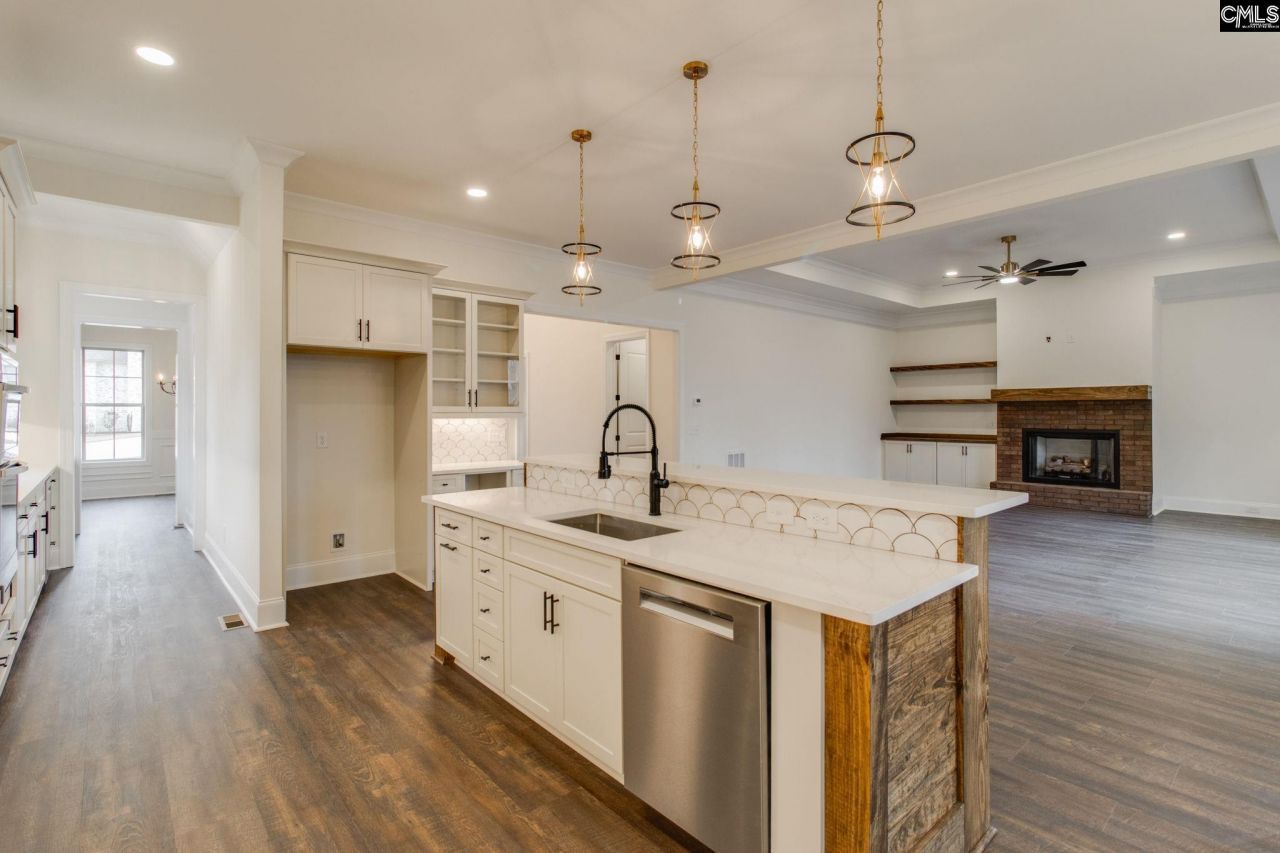 207 W Arrowleaf Lane Photo 6