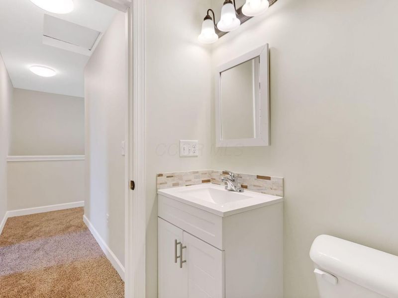 2295 Velma, Columbus, OH 43211 Photo 38