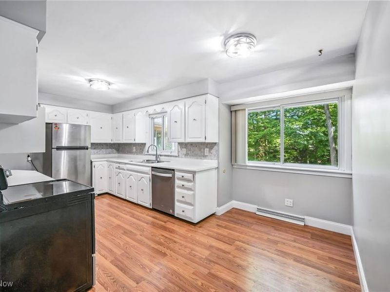 675 Blueberry Hill Drive, Canfield, OH 44406 Photo 18