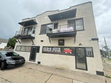 6802 Harvard Avenue, Cleveland, OH 44105