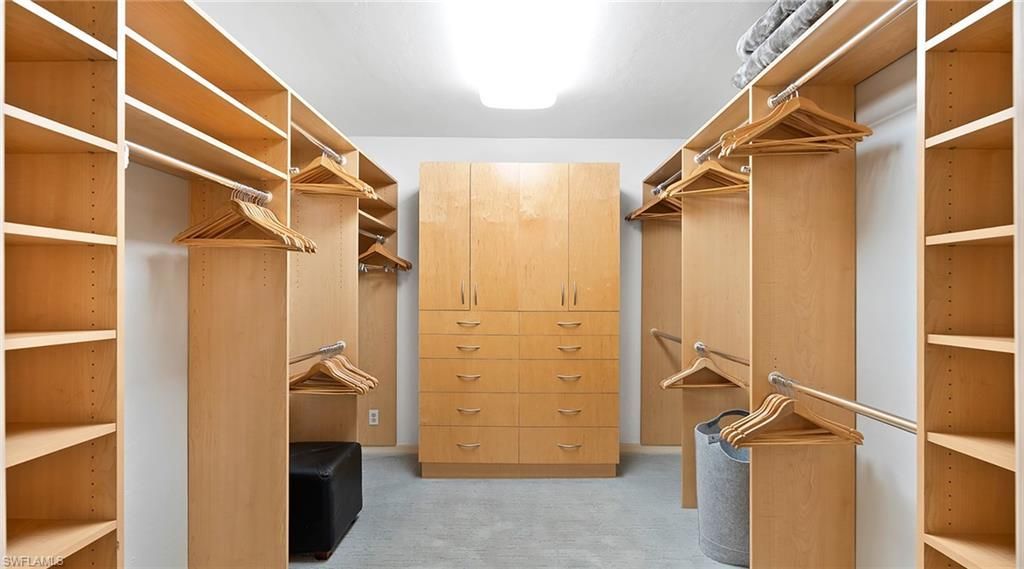 586 Yucca Rd, Naples, FL 34102 Photo