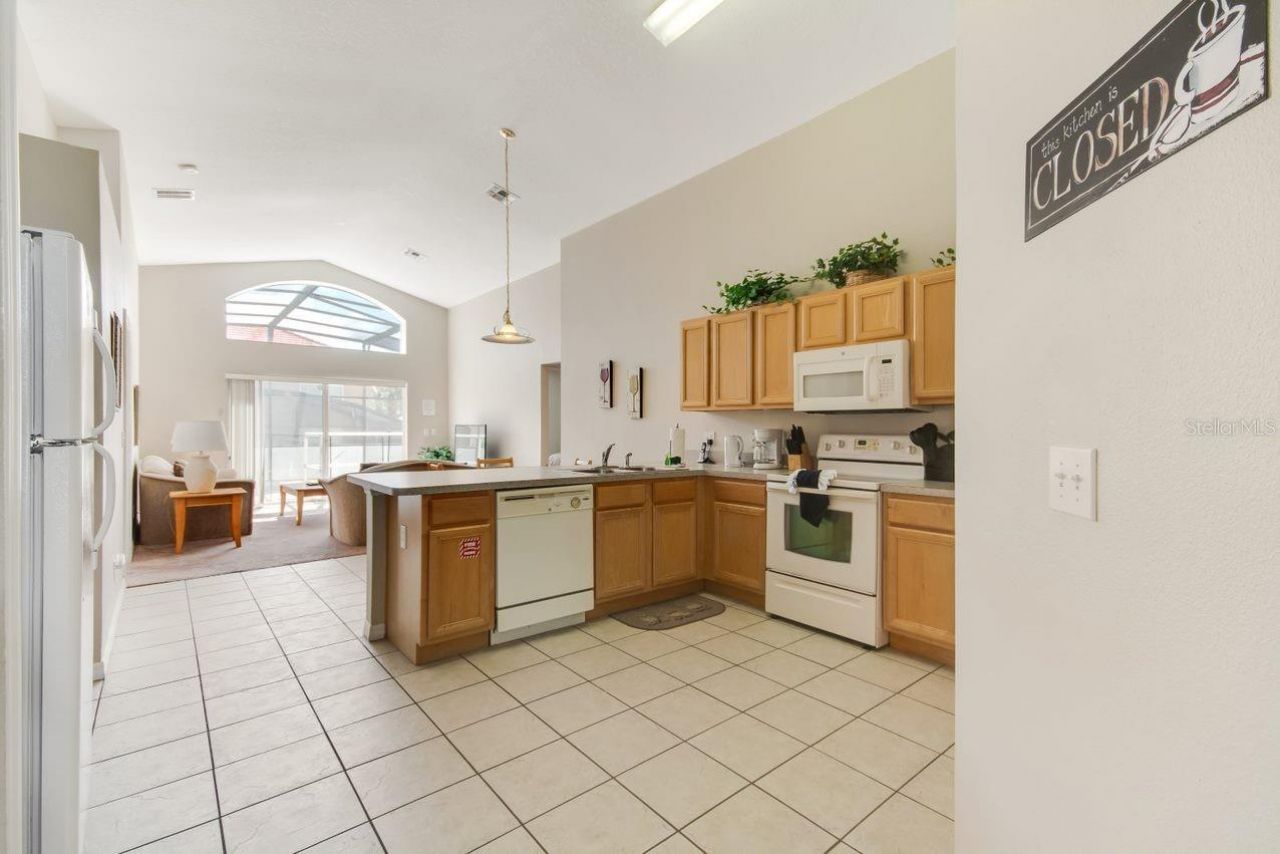 202 Saragossa Avenue, Davenport, FL 33897 Photo