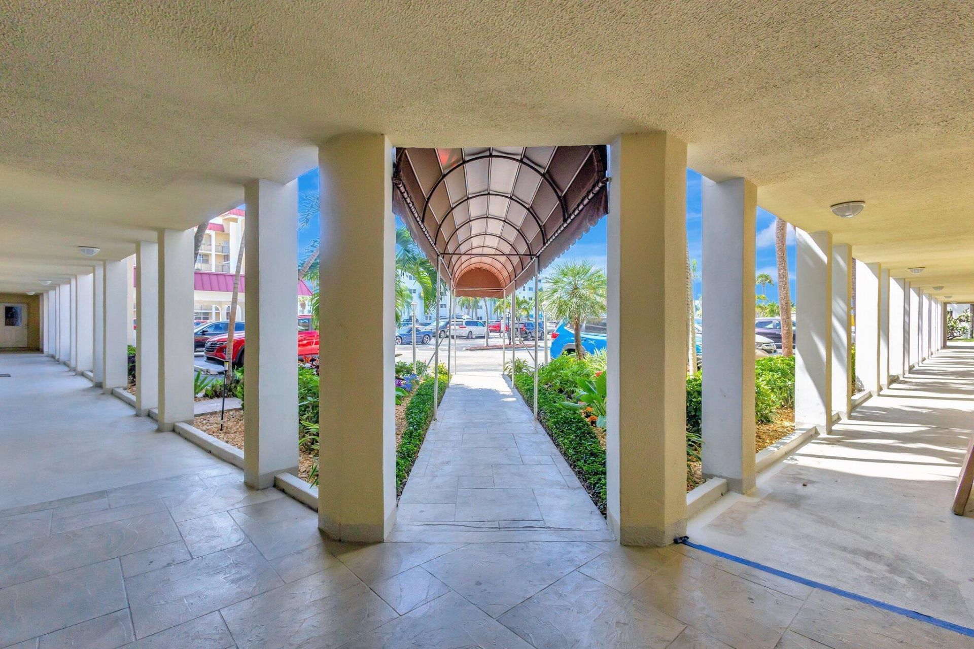 105 Paradise Harbour Boulevard, Unit 307, North Palm Beach, FL 33408 Photo