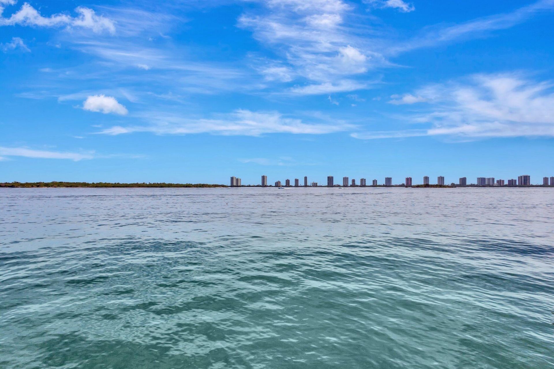 105 Paradise Harbour Boulevard, Unit 307, North Palm Beach, FL 33408 Photo