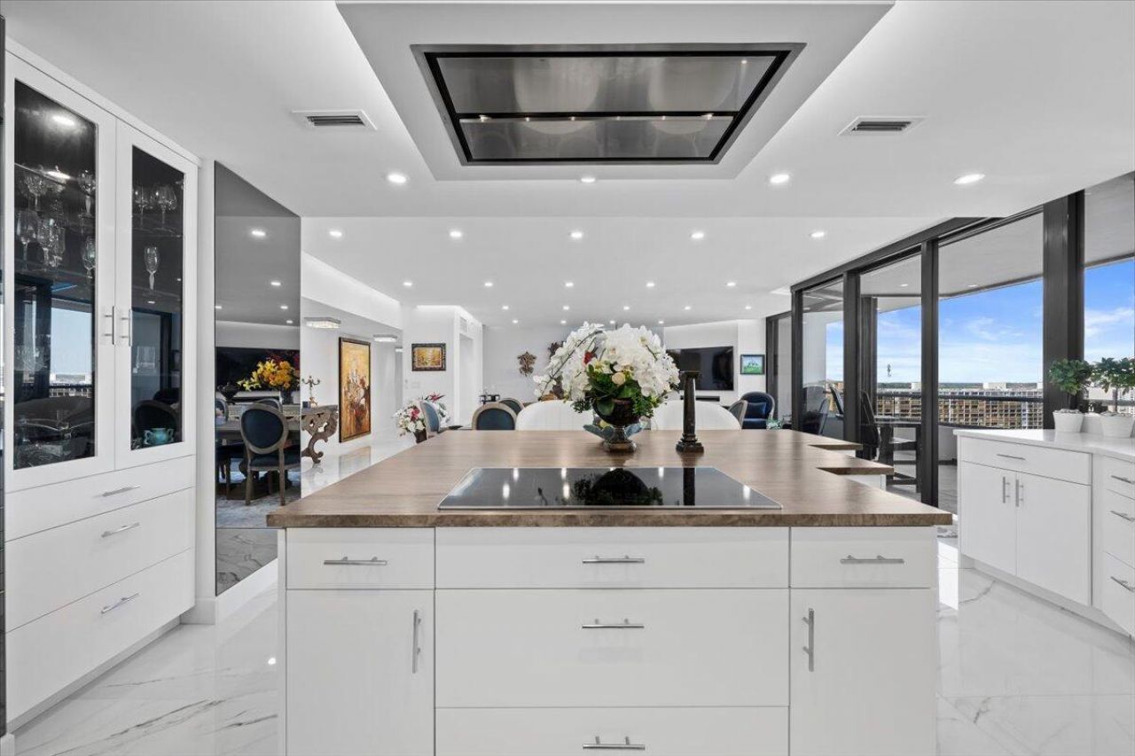 100 Lakeshore Drive, Unit 1454, North Palm Beach, FL 33408 Photo