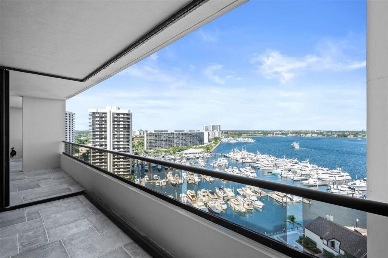 100 Lakeshore Drive, Unit 1454, North Palm Beach, FL 33408 Photo