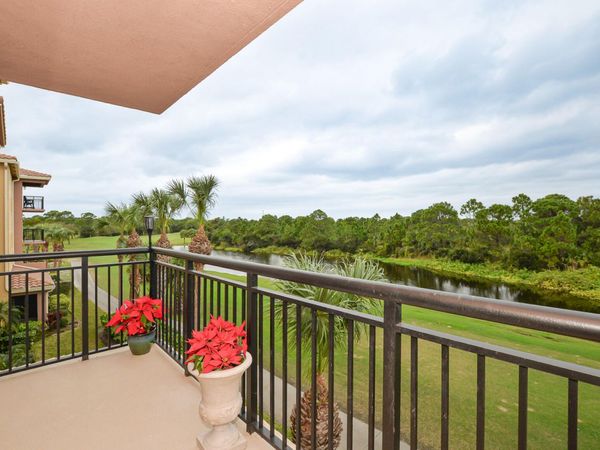 4190 Gator Greens Way, Unit 35, Fort Pierce, FL 34982