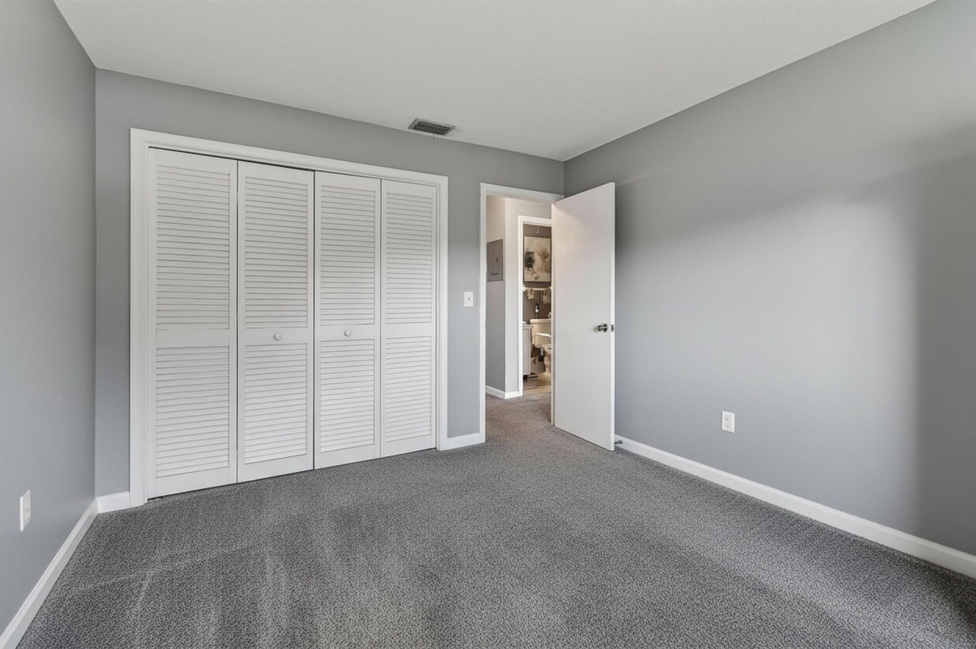 10000 Meridian Way N, Unit 15, Palm Beach Gardens, FL 33410 Photo