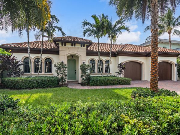 216 Summa Street, West Palm Beach, FL 33405