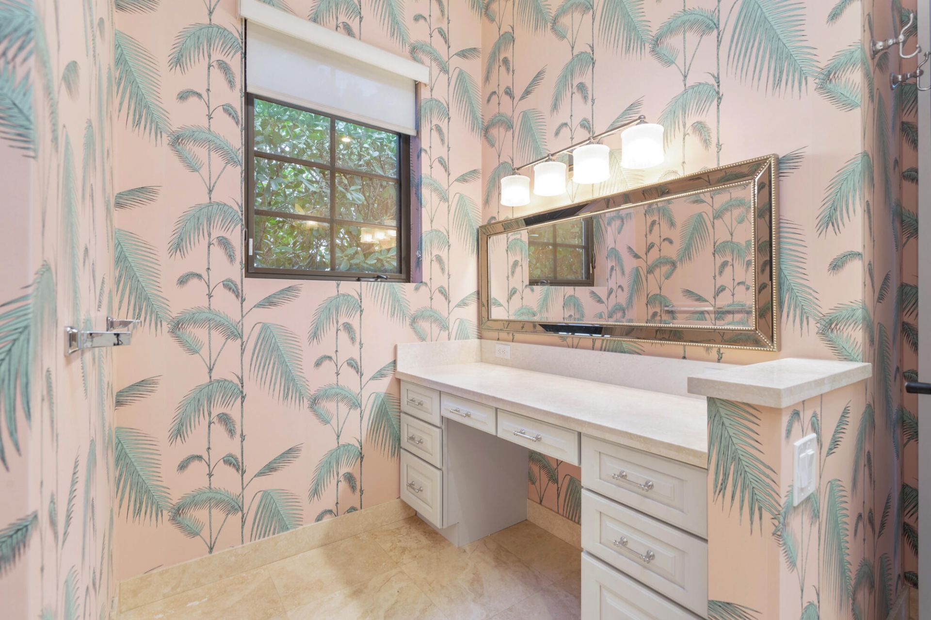 216 Summa Street, West Palm Beach, FL 33405 Photo