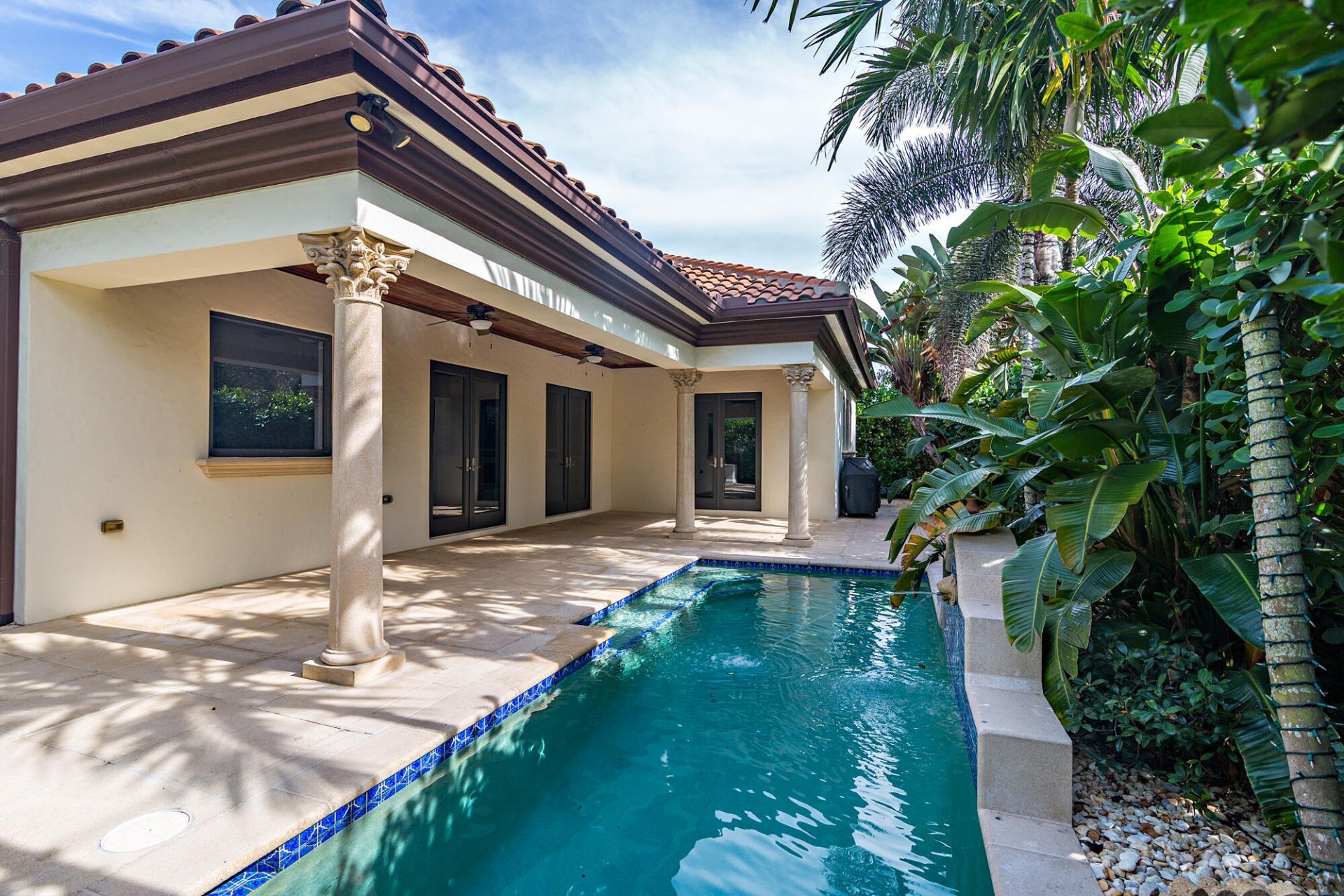 216 Summa Street, West Palm Beach, FL 33405 Photo