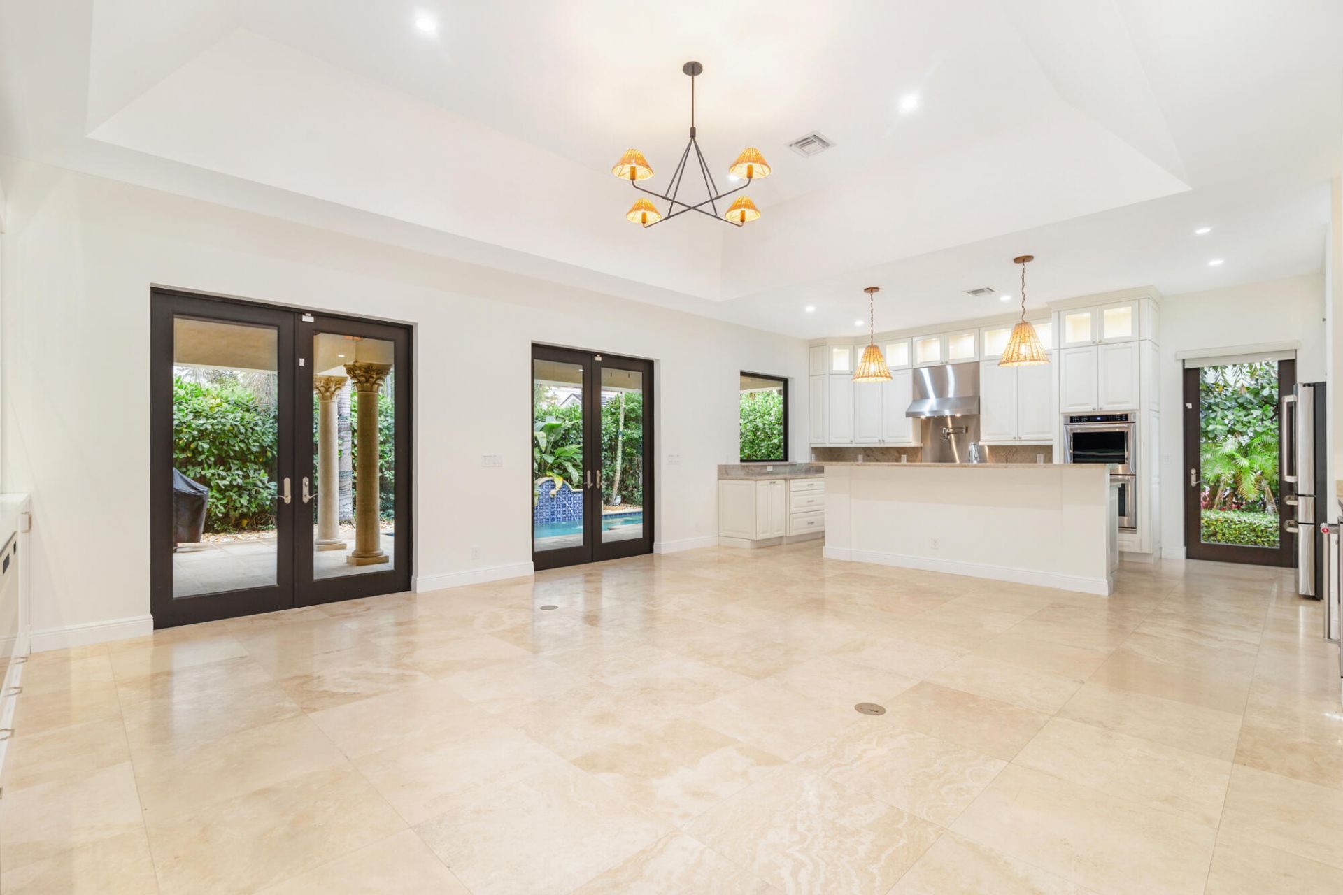 216 Summa Street, West Palm Beach, FL 33405 Photo